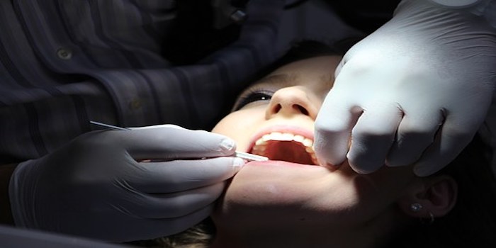 歯科技工士資格