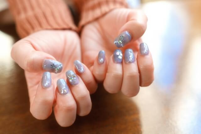 副業ネイリスト