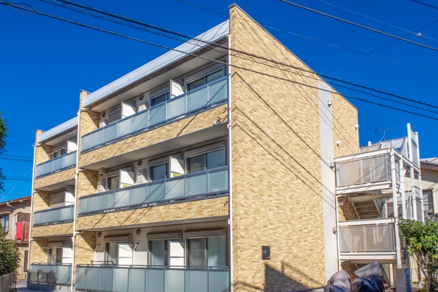 不動産業界以外で宅建を活かせる業界